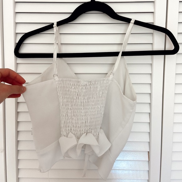 Showpo white scrunch adjustable tank top - Picture 2 of 3